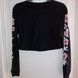 Cropped Graphic Long Sleeve